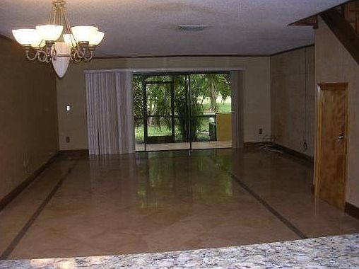 3rd image of 3869 Estepona Ave #9D4