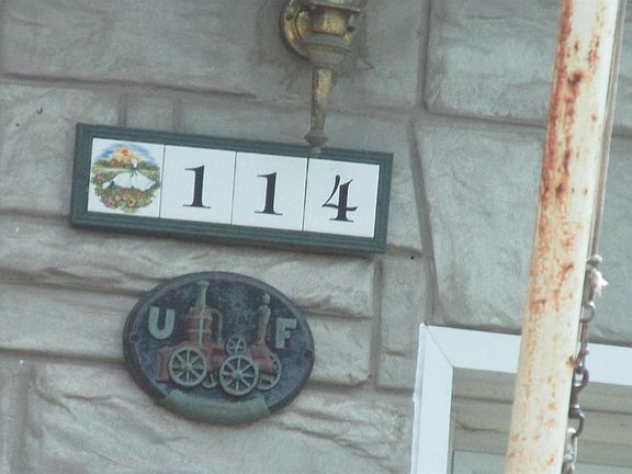 2nd image of 114 Holland Ave