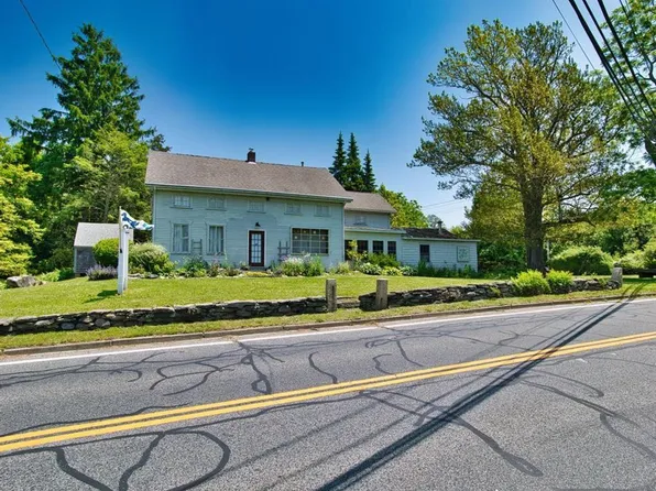 3988 Main Rd, Tiverton, RI 02878