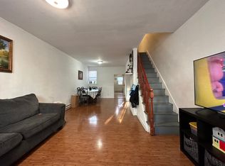 2414 S Franklin St, Philadelphia, PA 19148