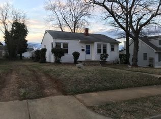 455 Woodford St, Fredericksburg, VA 22401
