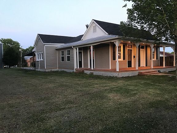 2nd image of 516 Fulton St