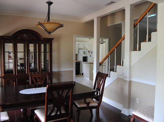 5th image of 47 Balmoral Dr