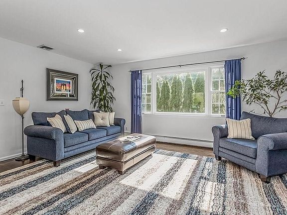 5th image of 22 Terra Mar Dr
