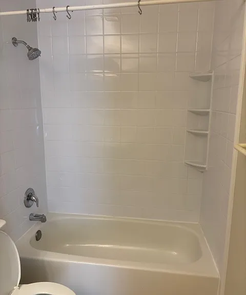 828 Adams Ter — Photo 11