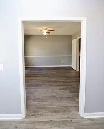 944 Twin Lakes Dr — Photo 9