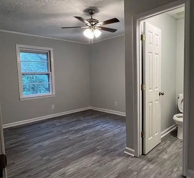 1642 E Fayetteville Rd — Photo 9