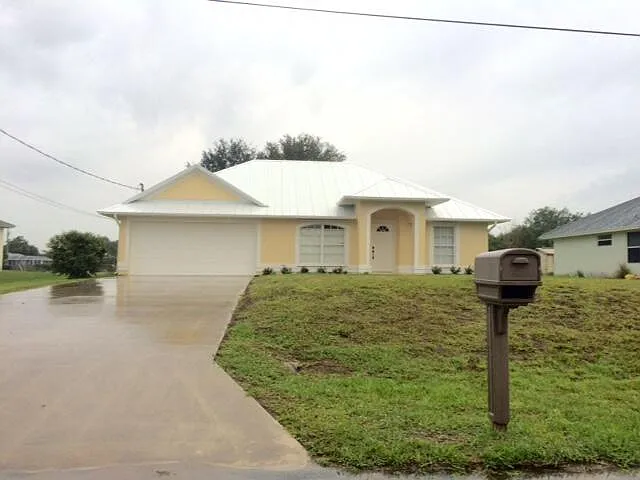 3832 SW Hale St — Photo 2