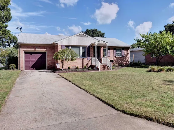 1017 Birdella Dr, Newport News, VA 23605