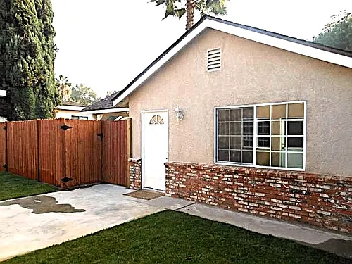 226 E Atara St Photo 1