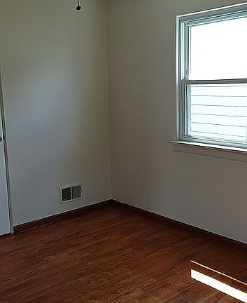 Downstairs bedroom 2