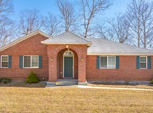 642 N Shore Dr, Monticello, KY 42633