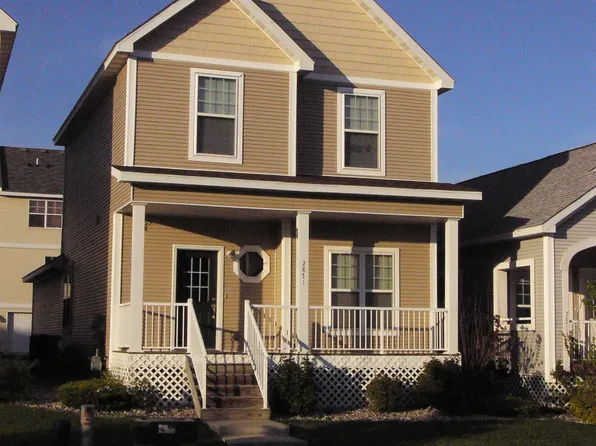 2871 Faulkner Dr, Chaska, MN 55318