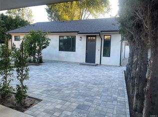 5945 Matilija Ave, Van Nuys, CA 91401