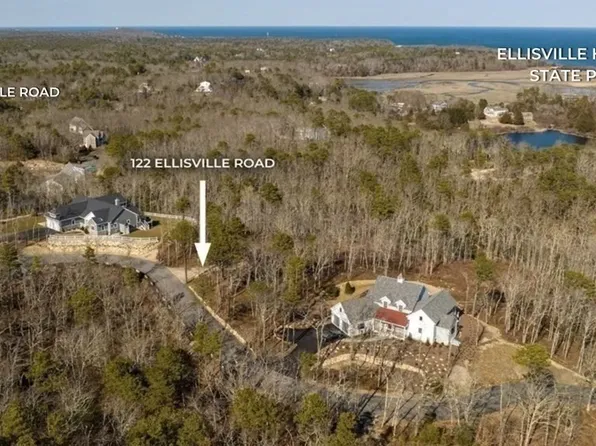 126 Ellisville Rd, Plymouth, MA 02360