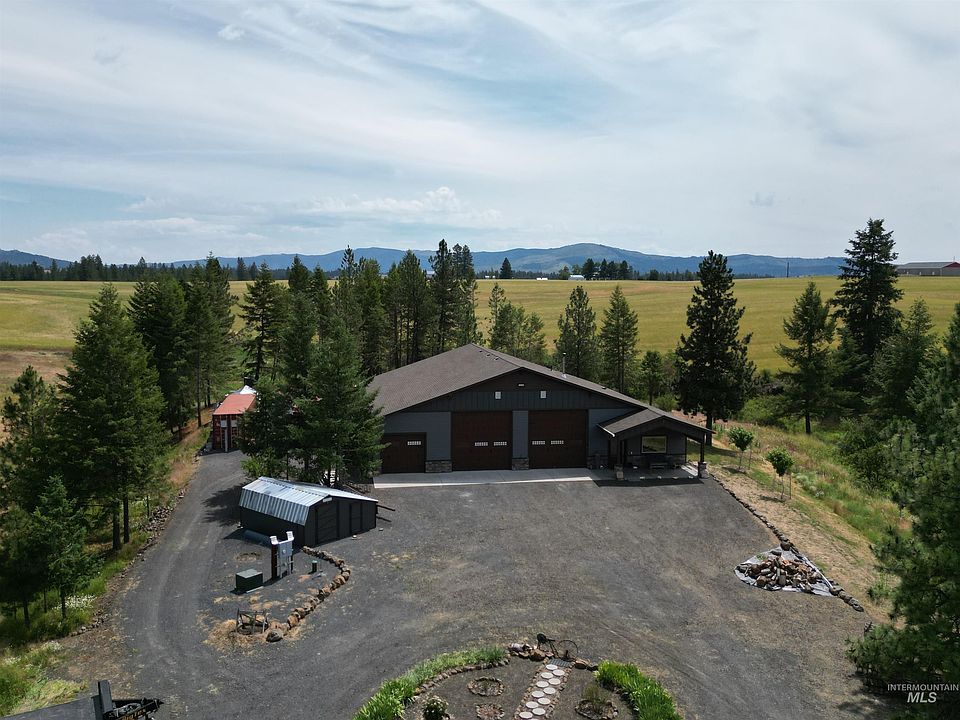 1st image of 1044 Clemenhagen Rd