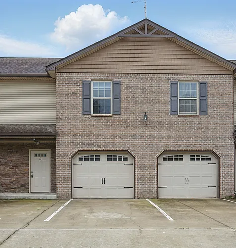 850 Tracy Ln #3 Photo 1 850 Tracy Ln #3 Photo 1