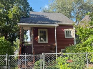 679 Edmund Ave, Saint Paul, MN 55104