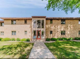 280 N Campbell Rd APT C, Oshkosh, WI 54902