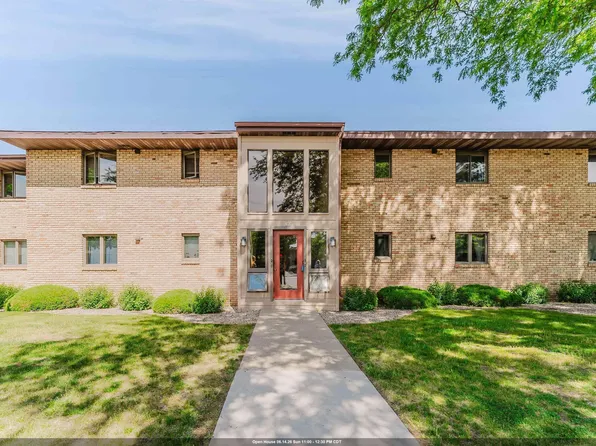 280 N Campbell Rd APT C, Oshkosh, WI 54902