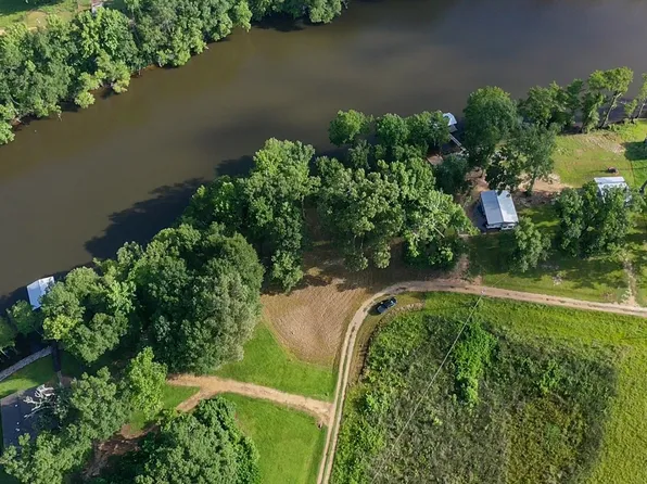 Coldiron Rd, Jonesville, LA 71343