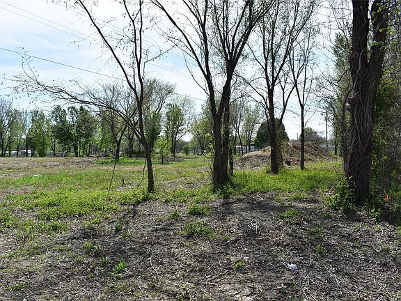 4th image of 15531 N 139th East Ave
