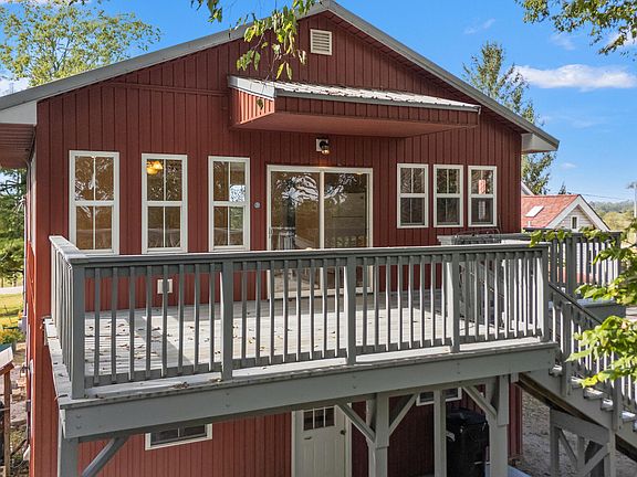 4th image of 2613 Pine Grove Rd