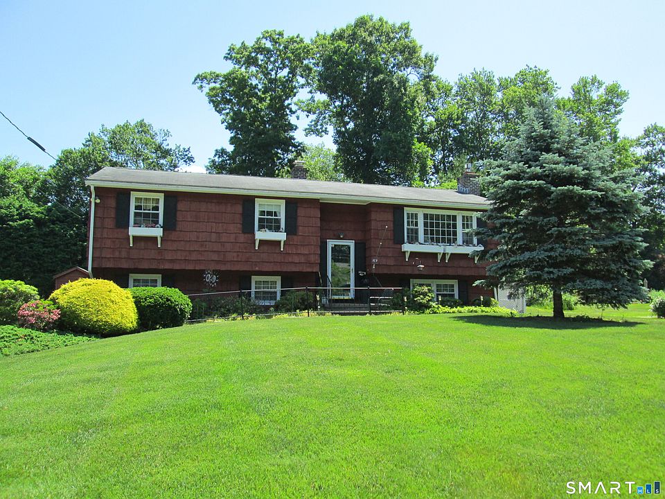 1st image of 109 Wedgewood Drive