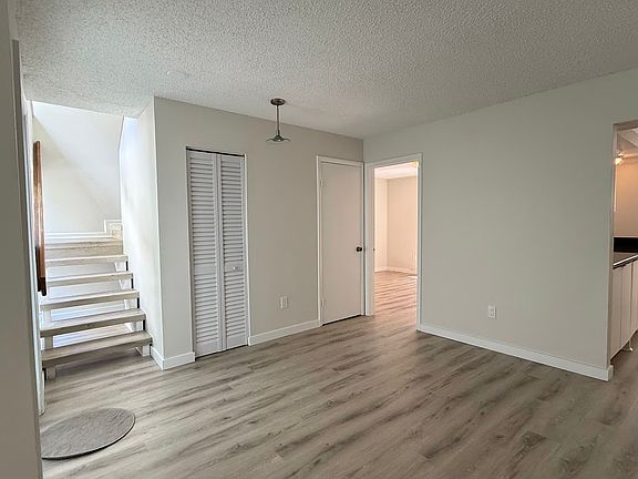 4th image of 6985 SW 110th Pl