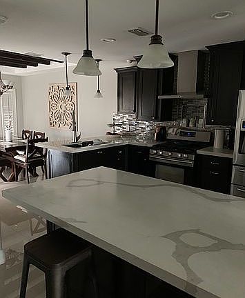 3rd image of 2203 Jewel Cir