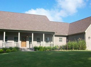 1105 Big Bend Rd, Barboursville, WV 25504