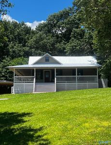 299 Vaughn Cir, Guntersville, AL, 35976