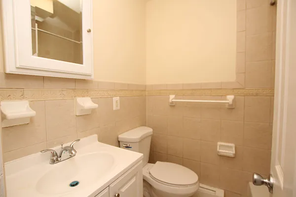 Rented by Nooklyn NYC LLC | media 3