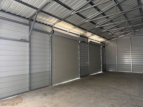 4th image of 8361 Acorn Blvd