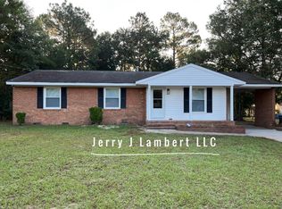 5330 Maryland Dr, Fayetteville, NC 28311