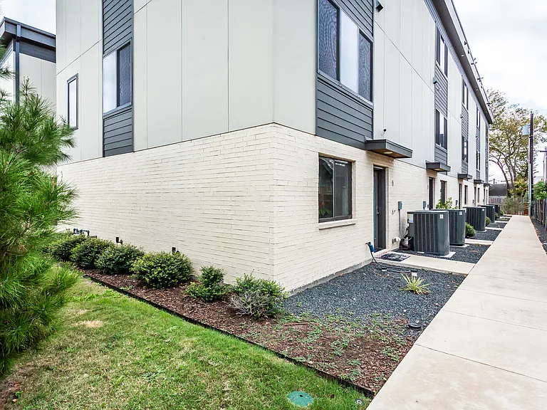 5602 Lindell Ave #C — Photo 24