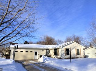 613 13th Ave SE, Waseca, MN 56093