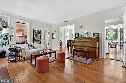 3606 Jocelyn St NW Photo 1