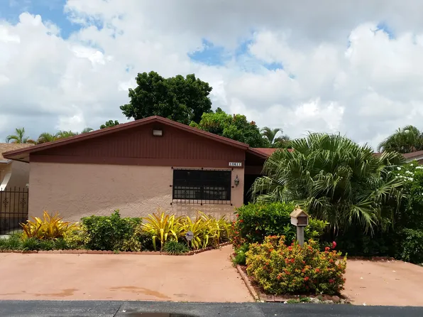 10611 SW 22nd Ln, Miami, FL 33165