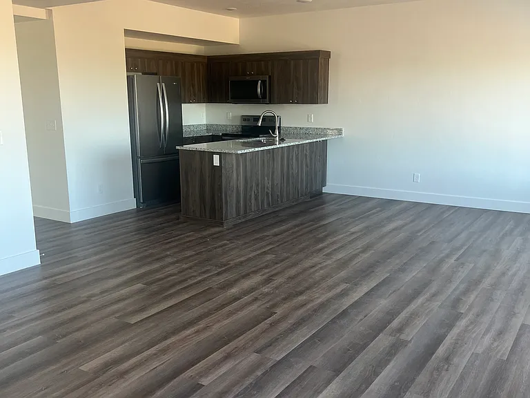 812 Sundance Ave — Photo 12