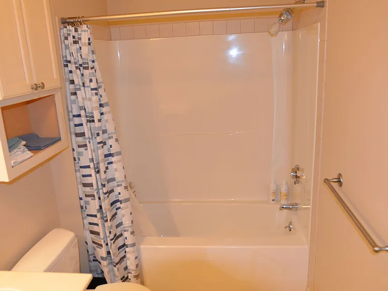 81 S Williams St #403 — Photo 24