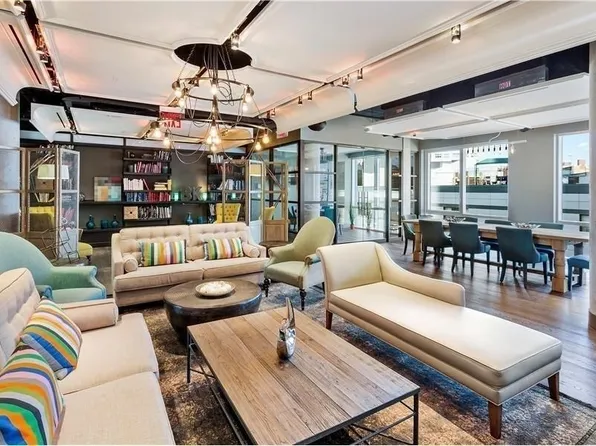 66 Rockwell Place image 11 of 20