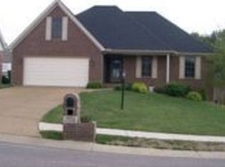 4611 Overlook Cir, Evansville, IN 47711