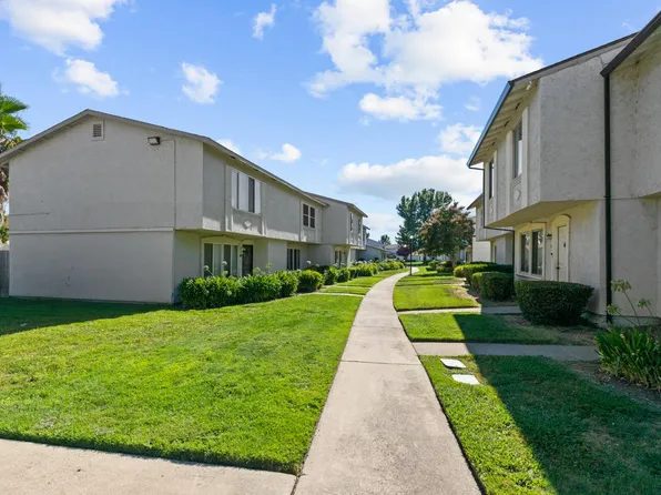 7706 La Mancha Way, Sacramento, CA 95823