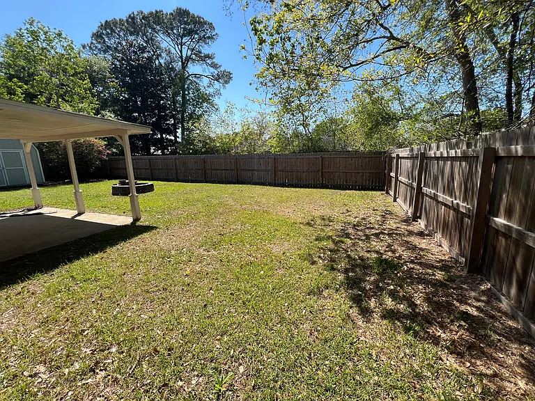 859 Camp Wilkes Rd — Photo 5