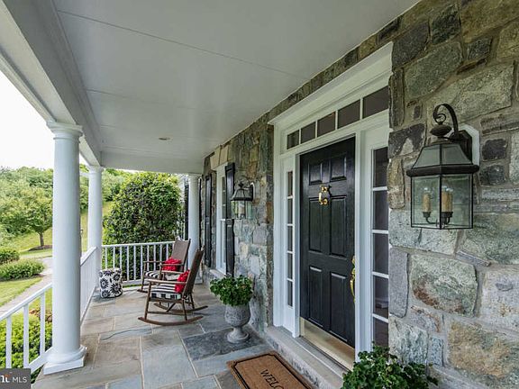 4th image of 41047 Nestlewood Farm Ln