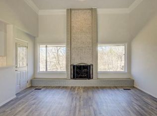 313 Woodside Dr, Norman, OK 73071