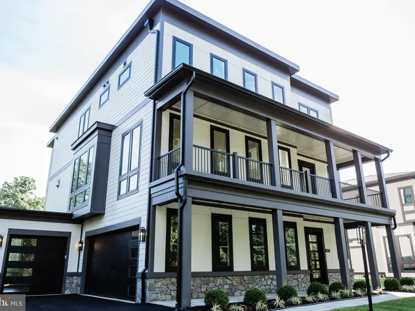 4051 Thornton St, Annandale, VA 22003