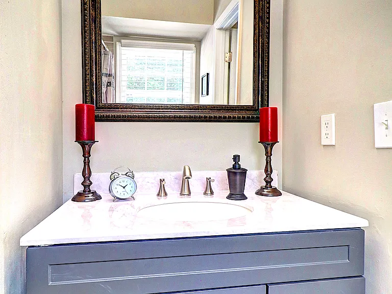 213 High Creek Dr — Photo 7