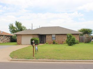 213 Antelope Dr, Cache, OK 73527